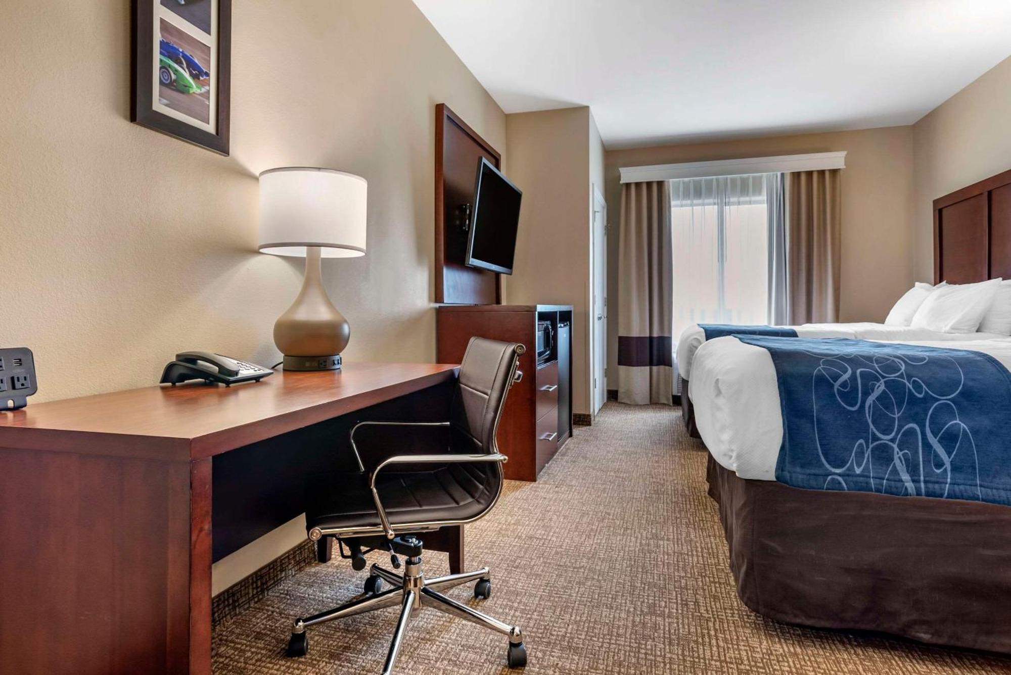 Comfort Suites Pell City I-20 Exit 158 Екстериор снимка