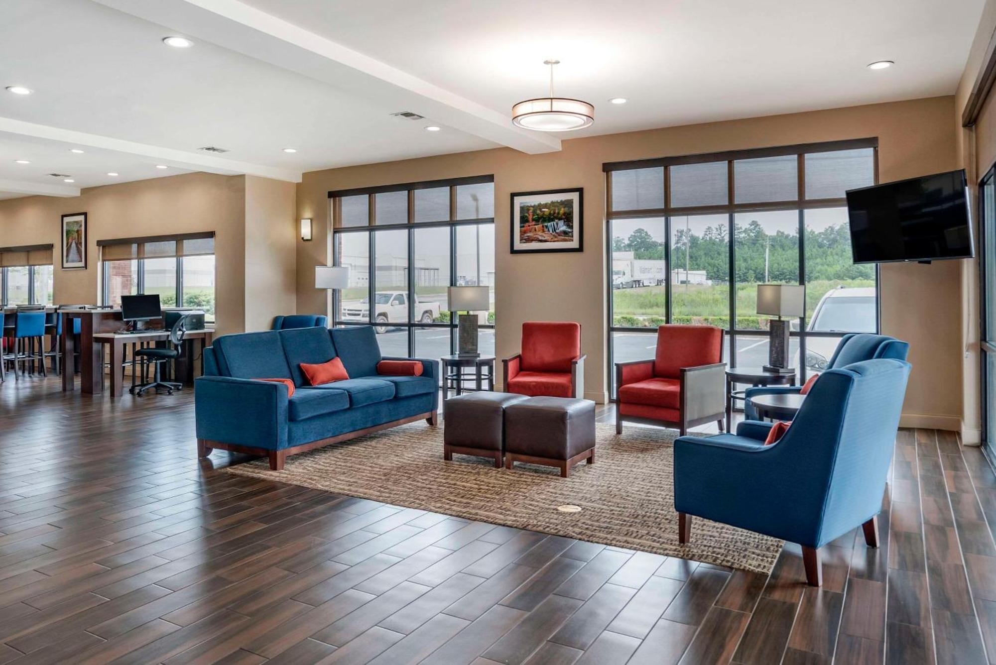 Comfort Suites Pell City I-20 Exit 158 Екстериор снимка
